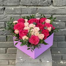 Цветочная композиция из Розы в коробке в Софьино