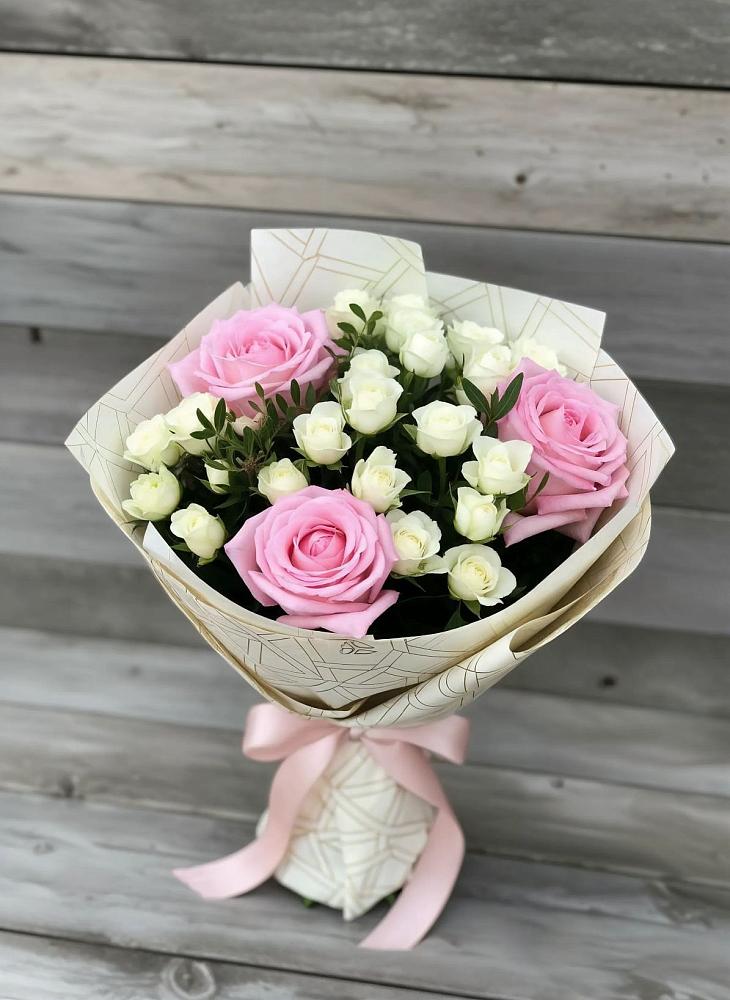 Букет цветов из: Розы в Софьино