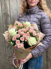 Букет цветов из:  Розы в Софьино
