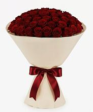 Букет 101 Бордовая роза Блэк Бакарра в Софьино