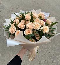 Букет Кремовые розы Латте в Софьино