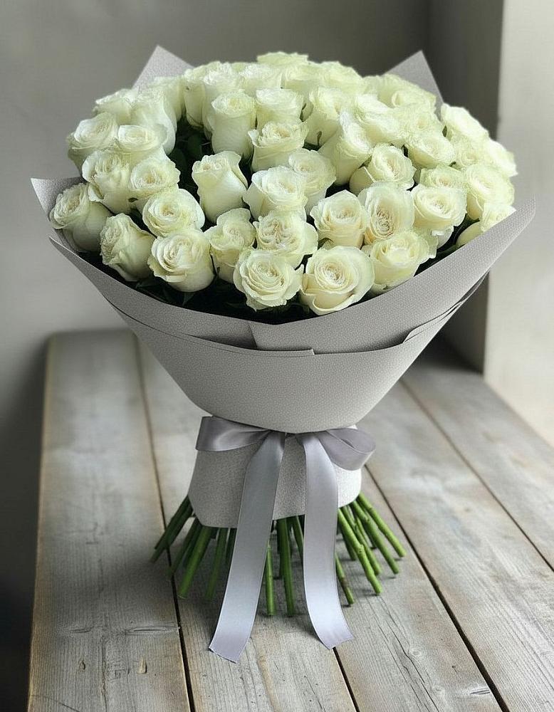 Букет 35 Белых роз в Софьино
