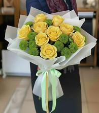 Букет цветов из:  Хризантемы и Розы в Софьино