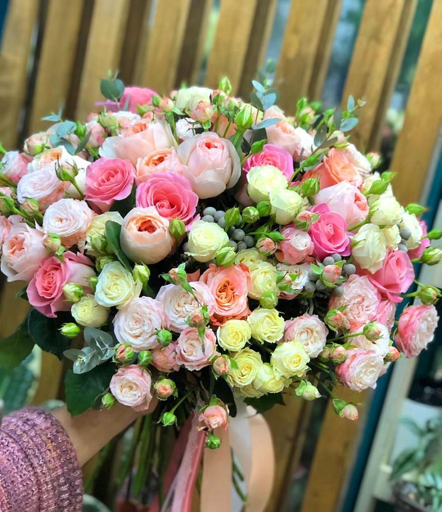 Букет цветов из: Розы в Софьино