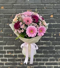 Букет цветов из:  Герберы и Хризантемы в Софьино