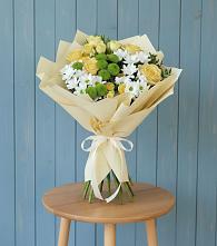 Букет цветов из:  Хризантемы и Розы в Софьино