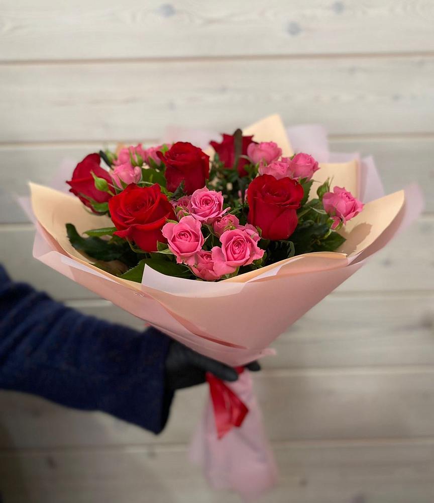 Букет цветов из: Розы в Софьино