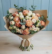 Букет цветов из:  Альстромерии и Розы в Софьино